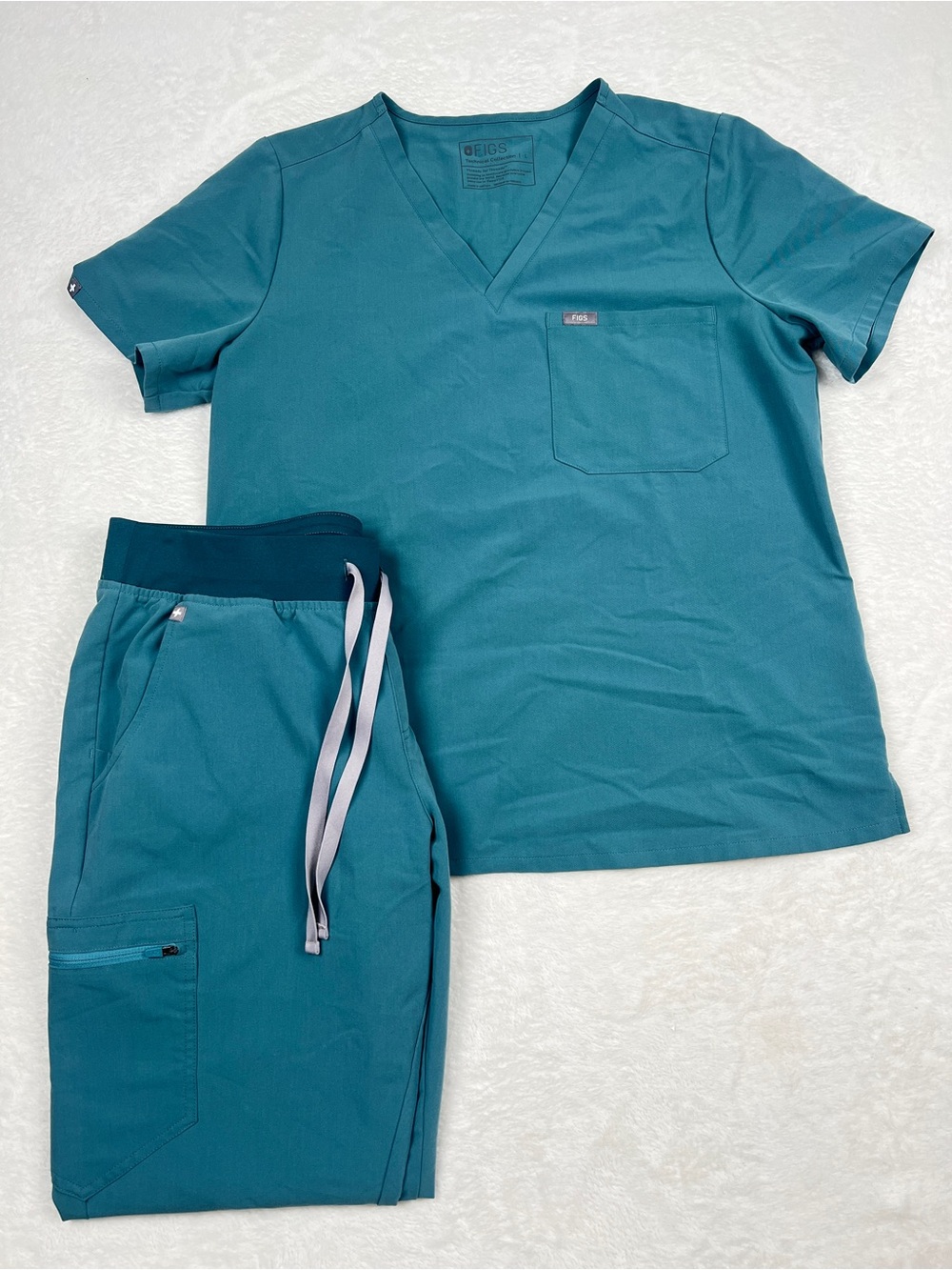 Figs Hydrogreen 1st Release Catarina Scrub Set Top & Joggers L EUC